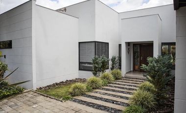 Casa Moderna en Llanogrande para Arriendo