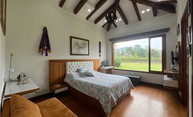 Casa Campestre en Llanogrande para Arriendo Amoblado