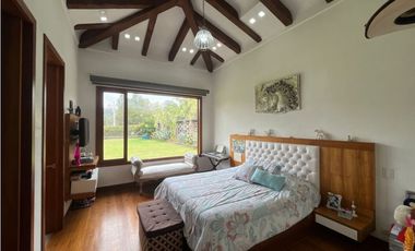 Casa Campestre en Llanogrande para Arriendo Amoblado