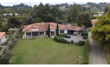 Casa Campestre en Llanogrande para Arriendo