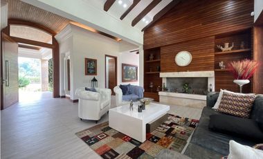 Casa Campestre en Llanogrande para Arriendo