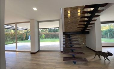 Casa en Arriendo en Llanogrande unidad cerrada