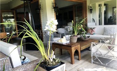 Venta Casa finca 18.000 m² con 20 pesebreras – Rionegro, Capiro