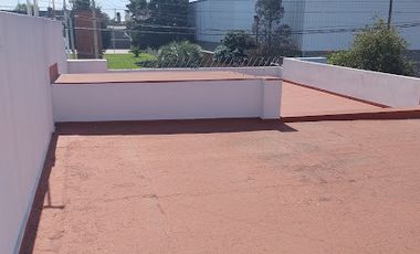 Casa PH en venta en Avellaneda
