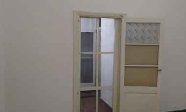 Casa PH en venta en Avellaneda
