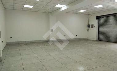 Local Comercial en Arriendo en Franklin / Lira