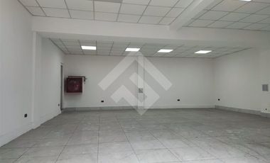 Local Comercial en Arriendo en Franklin / Lira