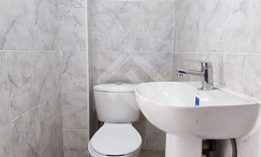 Local Comercial en Arriendo en Franklin / Lira