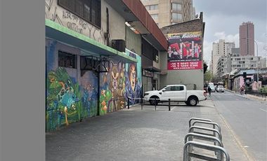 Local Comercial en Arriendo en Eleuterio Ramirez / Arturo Prat