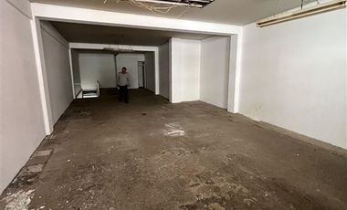 Local Comercial en Arriendo en Eleuterio Ramirez / Arturo Prat