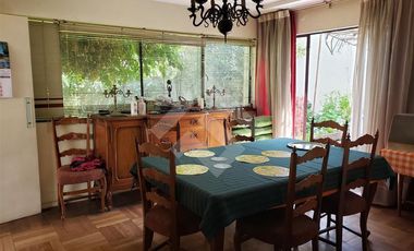 Local Comercial en Venta en Avenida Padre Hurtado /Av. Las Condes