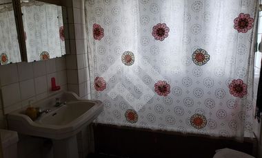 Local Comercial en Venta en Avenida Padre Hurtado /Av. Las Condes