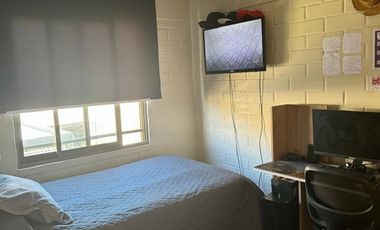 Casa en Venta en Miguel Fuentes Aguayo con Vicuña Mackenna. C2J