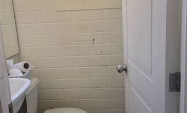 Casa en Venta en Miguel Fuentes Aguayo con Vicuña Mackenna. C2J