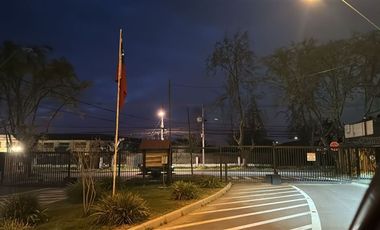 Casa en Venta en Miguel Fuentes Aguayo con Vicuña Mackenna. C2J