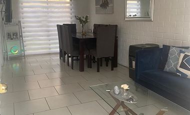 Casa en Venta en Miguel Fuentes Aguayo con Vicuña Mackenna. C2J