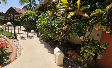 Casa en Barra de Potosi