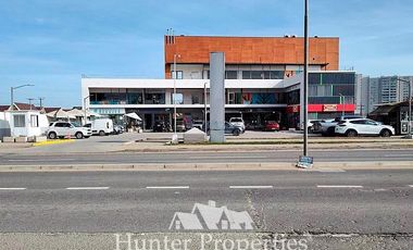 Local Comercial en Arriendo en Stripcenter Via Foresta, Reñaca Alto