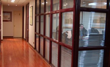 ARRIENDO OFICINAS EQUIPADAS Y AMOBLADAS 230 M2