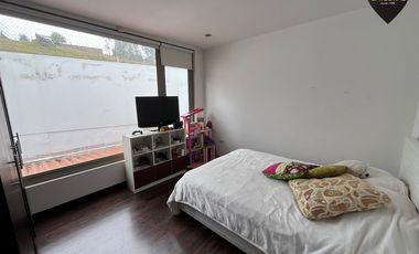 Casa de venta en Av. Del Tejar – código:21409