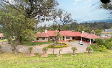 Casa de venta en Sector Challuabamba - Panamericana Norte – código:13940