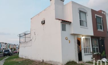 Casa en venta en Villa Fontana, Tlaquepaque