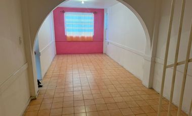 SE VENDE CASA EN CONDOMINIO CON BUENA UBICACIÓN EN SAN RAFAEL