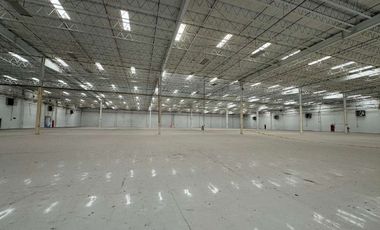 Nave en renta en parque de 19,176 m2 con oficinas  en Guadalupe Nuevo Leon