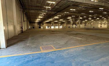 Nave en renta en parque de 19,176 m2 con oficinas  en Guadalupe Nuevo Leon