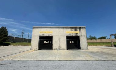 Nave en renta en parque de 19,176 m2 con oficinas  en Guadalupe Nuevo Leon