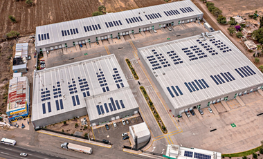 SE RENTA BODEGA  CROSS DOCK EN  CARRETERA SILAO IRAPUATO