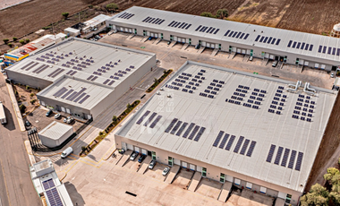 SE RENTA BODEGA  CROSS DOCK EN  CARRETERA SILAO IRAPUATO