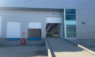 SE RENTA BODEGA  CROSS DOCK EN  CARRETERA SILAO IRAPUATO