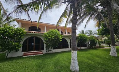 Finca frente al mar Playa Blanca