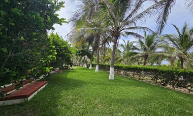 Finca frente al mar Playa Blanca