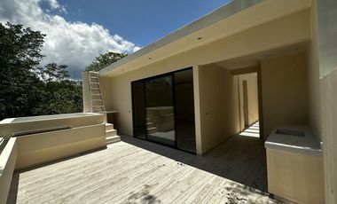 CASA EN VENTA EN CIUDAD MAYAKOBA, PLAYA DEL CARMEN.