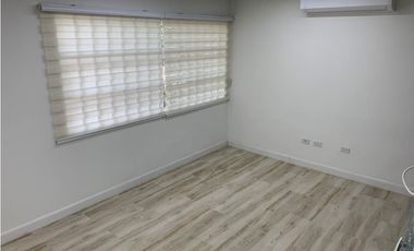 Se Vende Casa Comercial con Oficinas en El Dorado