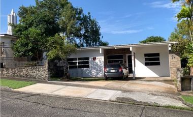 Se Vende Casa Comercial con Oficinas en El Dorado