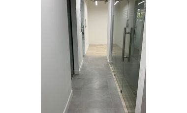 Se Vende Casa Comercial con Oficinas en El Dorado