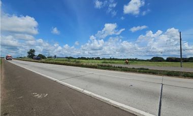 Se vende finca de 4.22 HAS en Aguadulce Interamericana