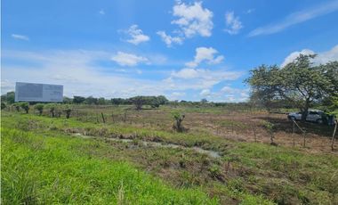 Se vende finca de 4.22 HAS en Aguadulce Interamericana