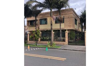 CASA BARRIO TIERRA LINDA  (bf)