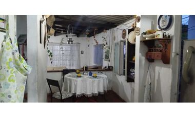 Se vende casa Económica en la zona urbana de Apulo