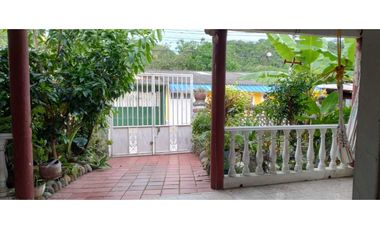 Se vende casa Económica en la zona urbana de Apulo