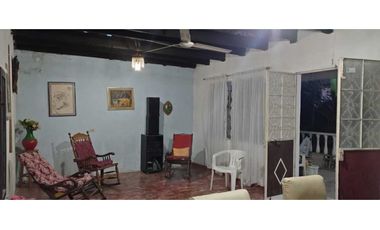 Se vende casa Económica en la zona urbana de Apulo