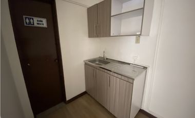SE VENDE OFICINA EN EL POBLADO P3