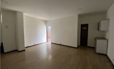 SE VENDE OFICINA EN EL POBLADO P3