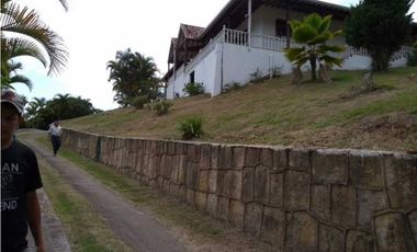 Se Vende Finca Sector Panamá, Silvania