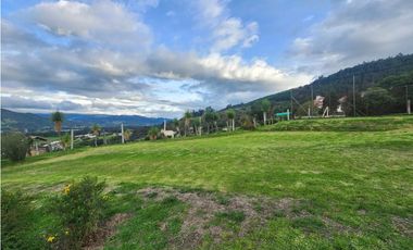 VENTA O ARRIENDO CASA CAMPESTRE UN PISO SOPO