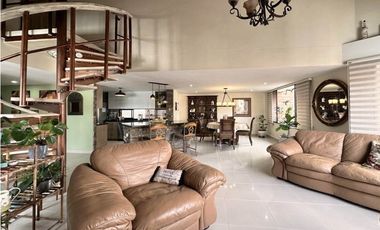 venta apartamento Medellin laureles teresita penthouse duplex lujo